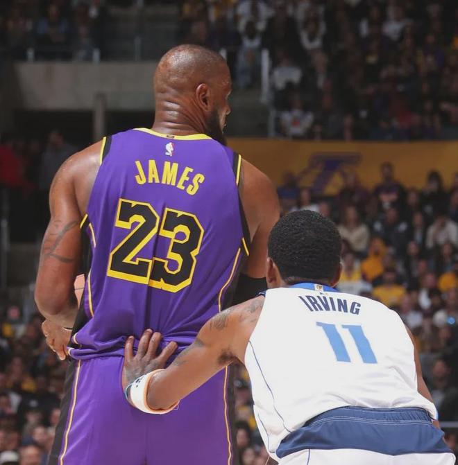 湖人已經(jīng)放棄老詹，加入快船，或許是他最好的選擇